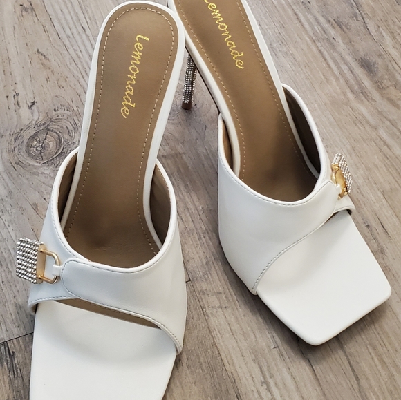 Lemonade White Open toe Rhinestone lock heel - Picture 3 of 5